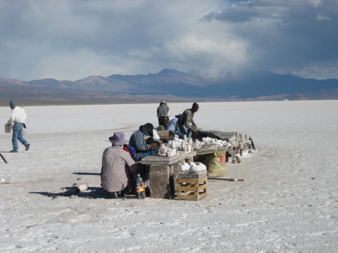 Local artisans selling pieces made of salt and local stone.